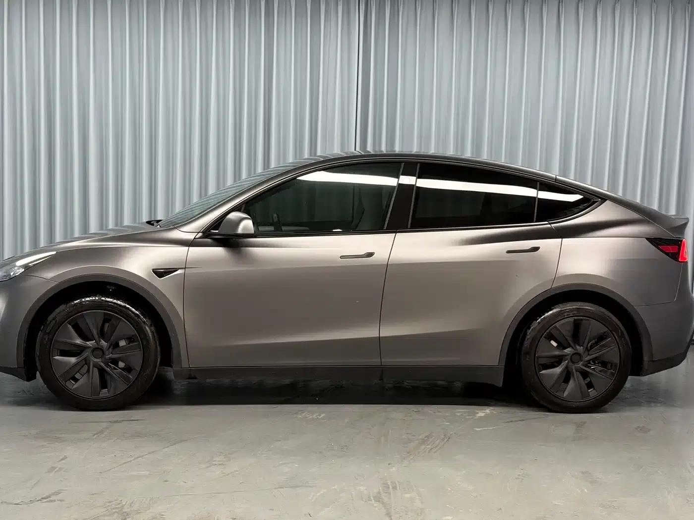 Model Y 2024 Rear-Wheel Drive — миниатюра 3