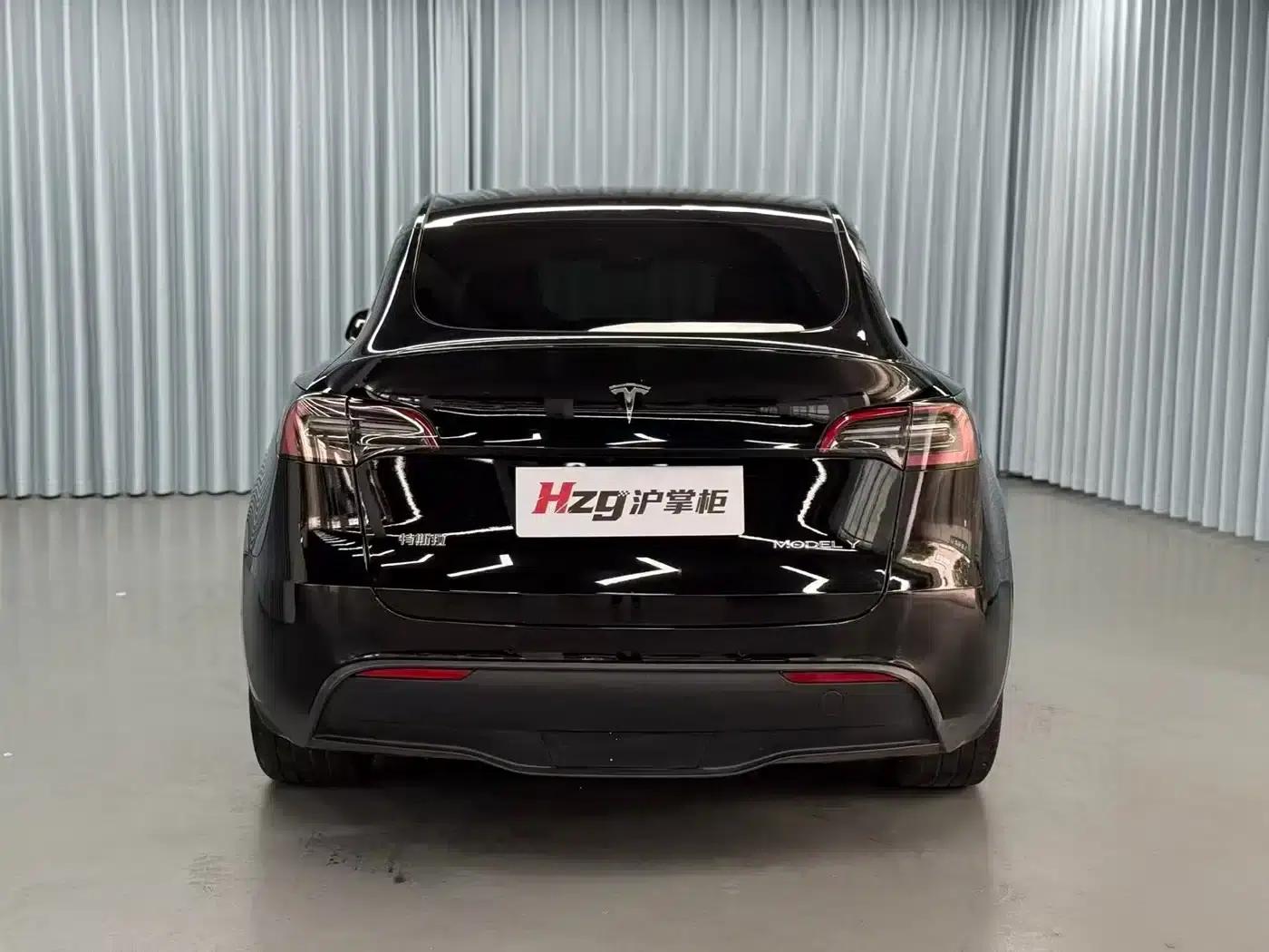 Model Y 2023 Rear-Wheel Drive — миниатюра 8