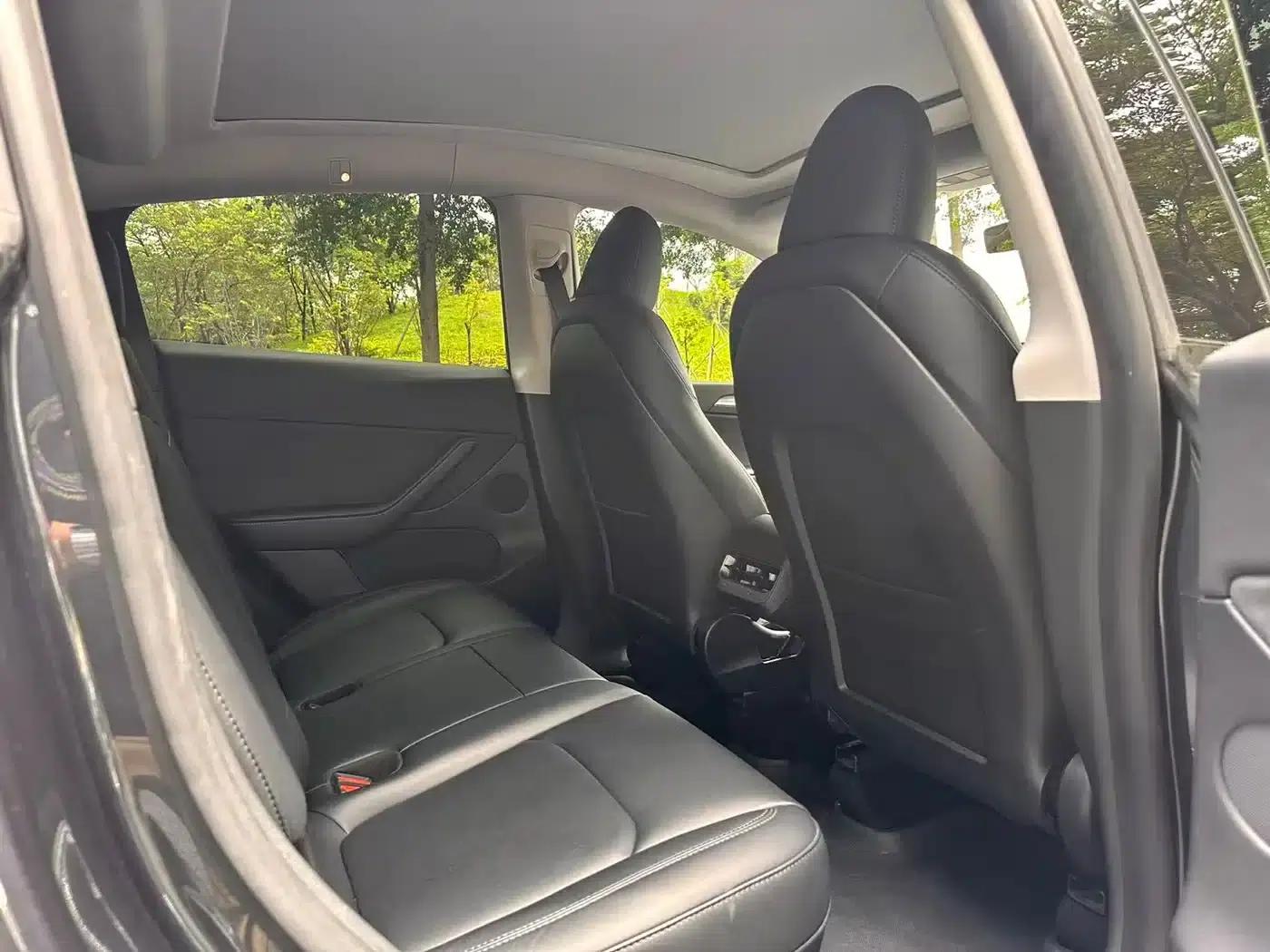 Model Y 2024 Rear-Wheel Drive — миниатюра 11