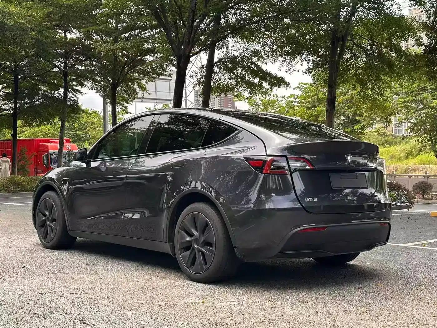 Model Y 2024 Rear-Wheel Drive — миниатюра 6