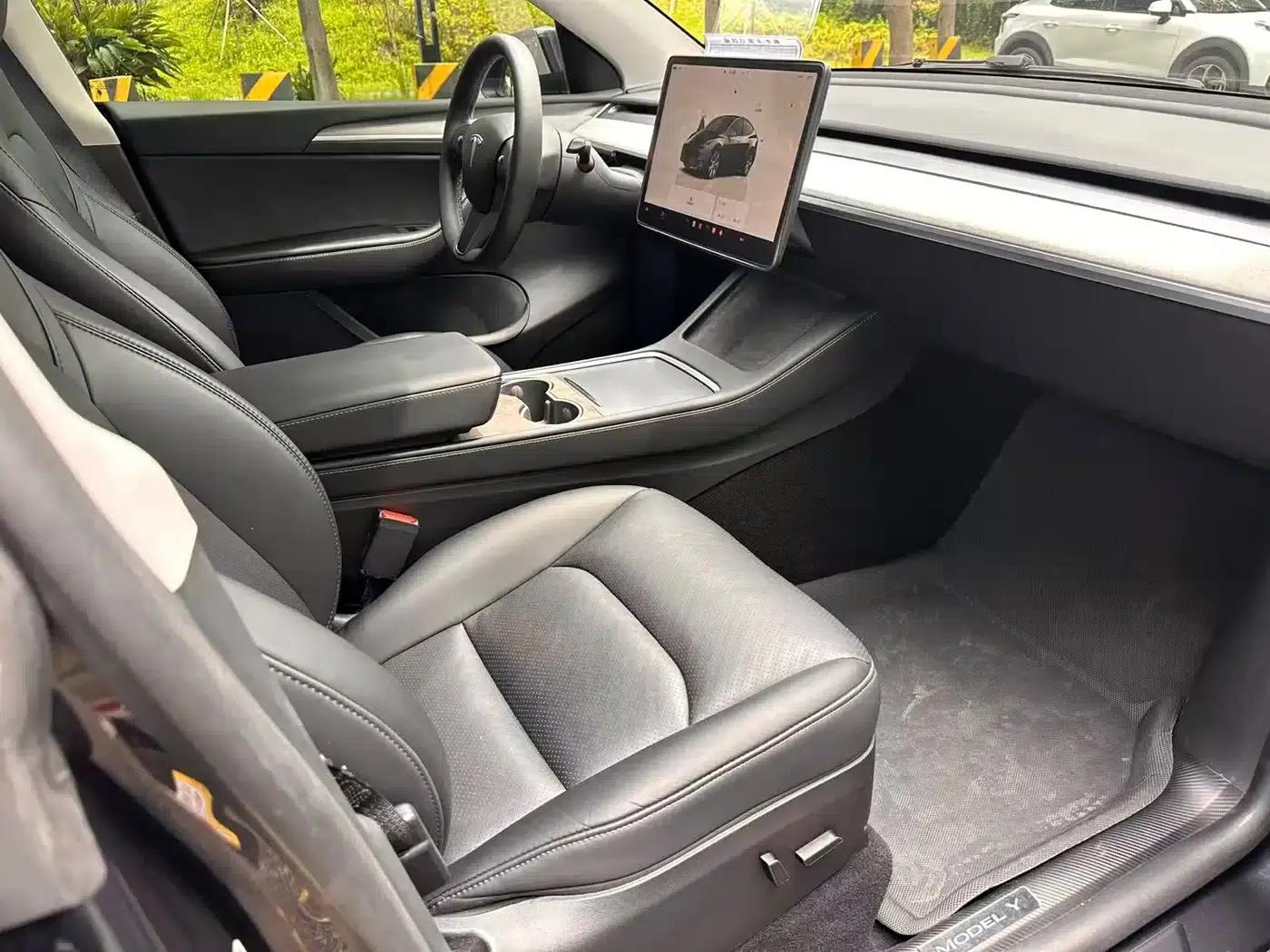 Model Y 2024 Rear-Wheel Drive — миниатюра 8