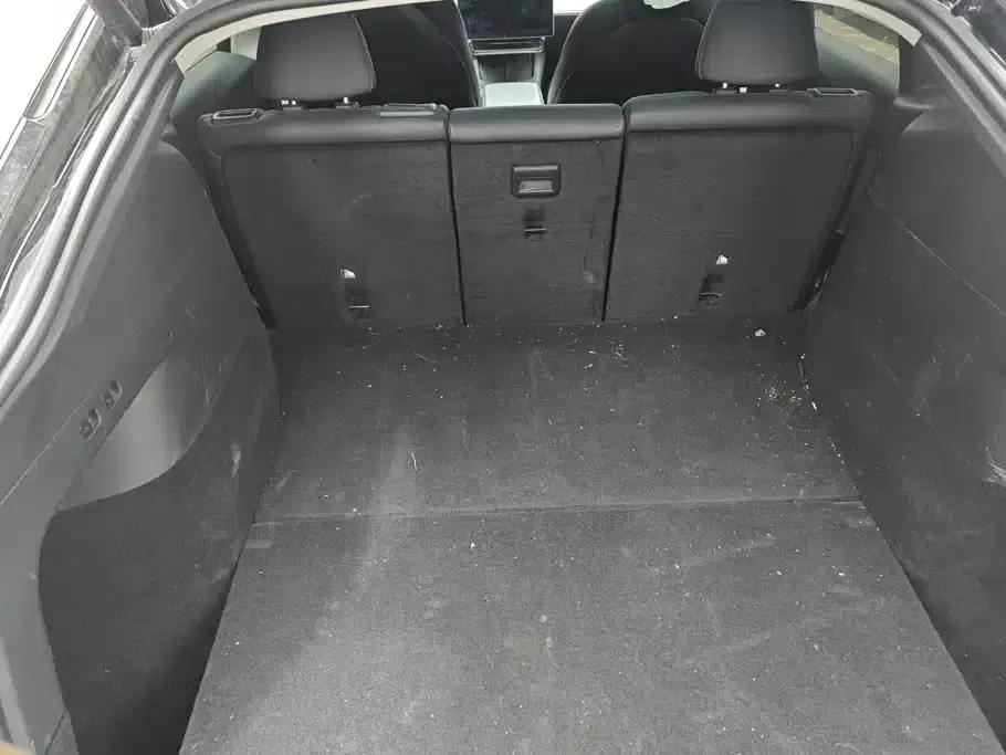 Model Y 2022 Rear-Wheel Drive — миниатюра 4