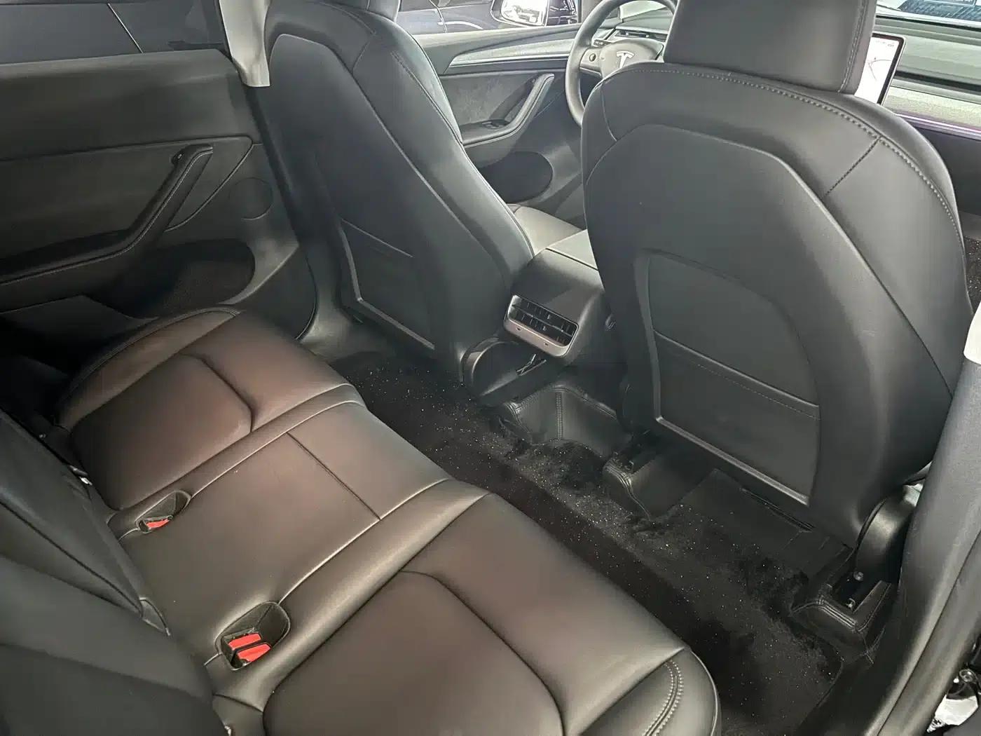 Model Y 2023 Rear-Wheel Drive — миниатюра 6