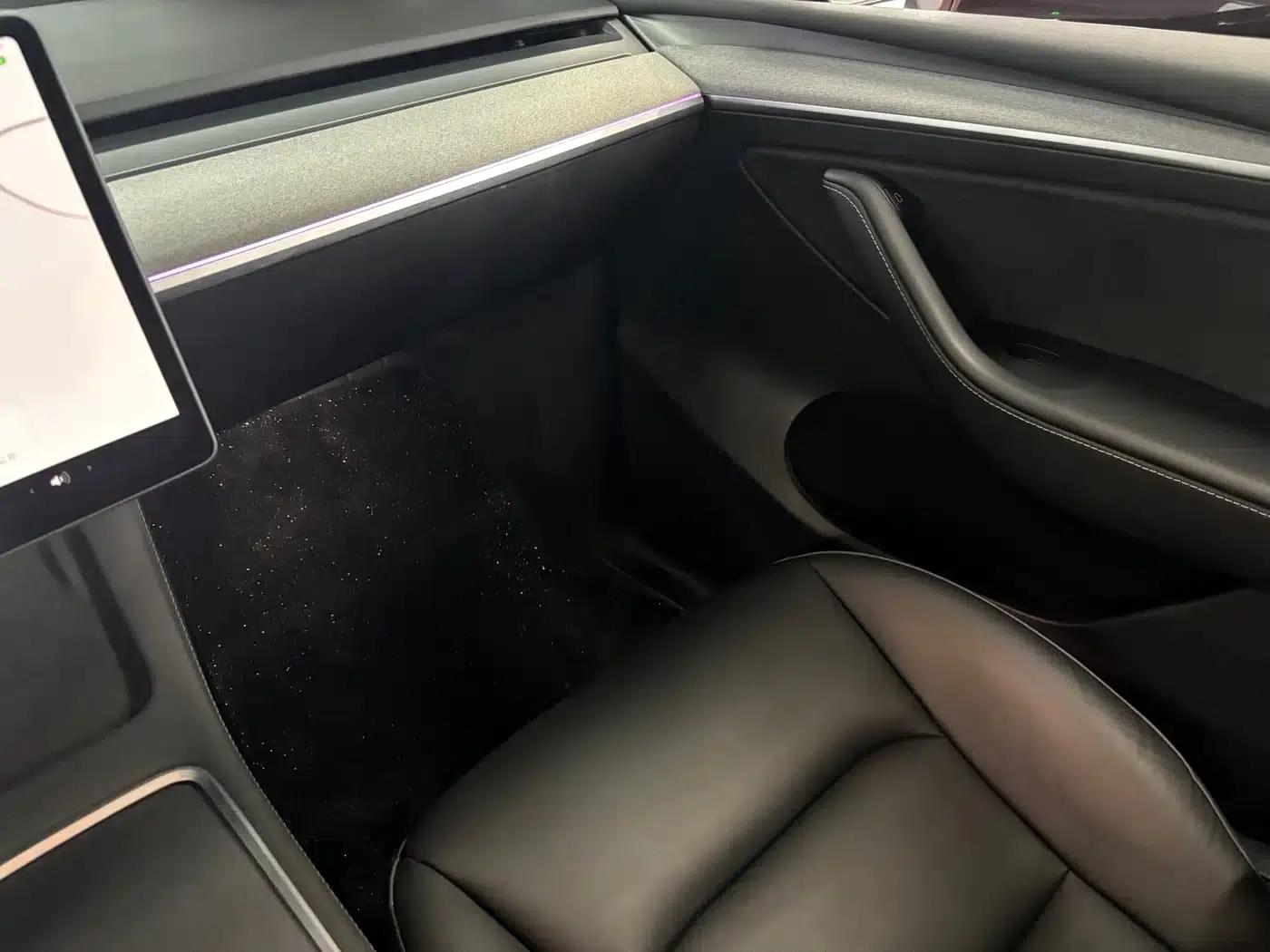 Model Y 2023 Rear-Wheel Drive — миниатюра 8