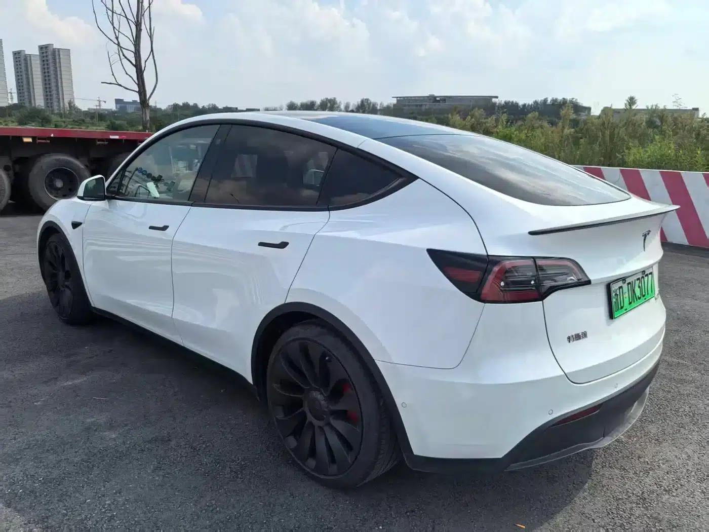 Model Y 2022 Performance All-Wheel Drive — миниатюра 4