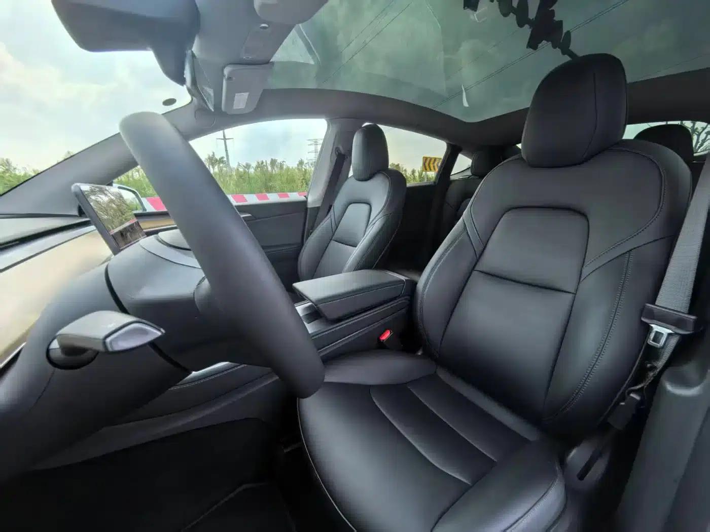 Model Y 2022 Performance All-Wheel Drive — миниатюра 10