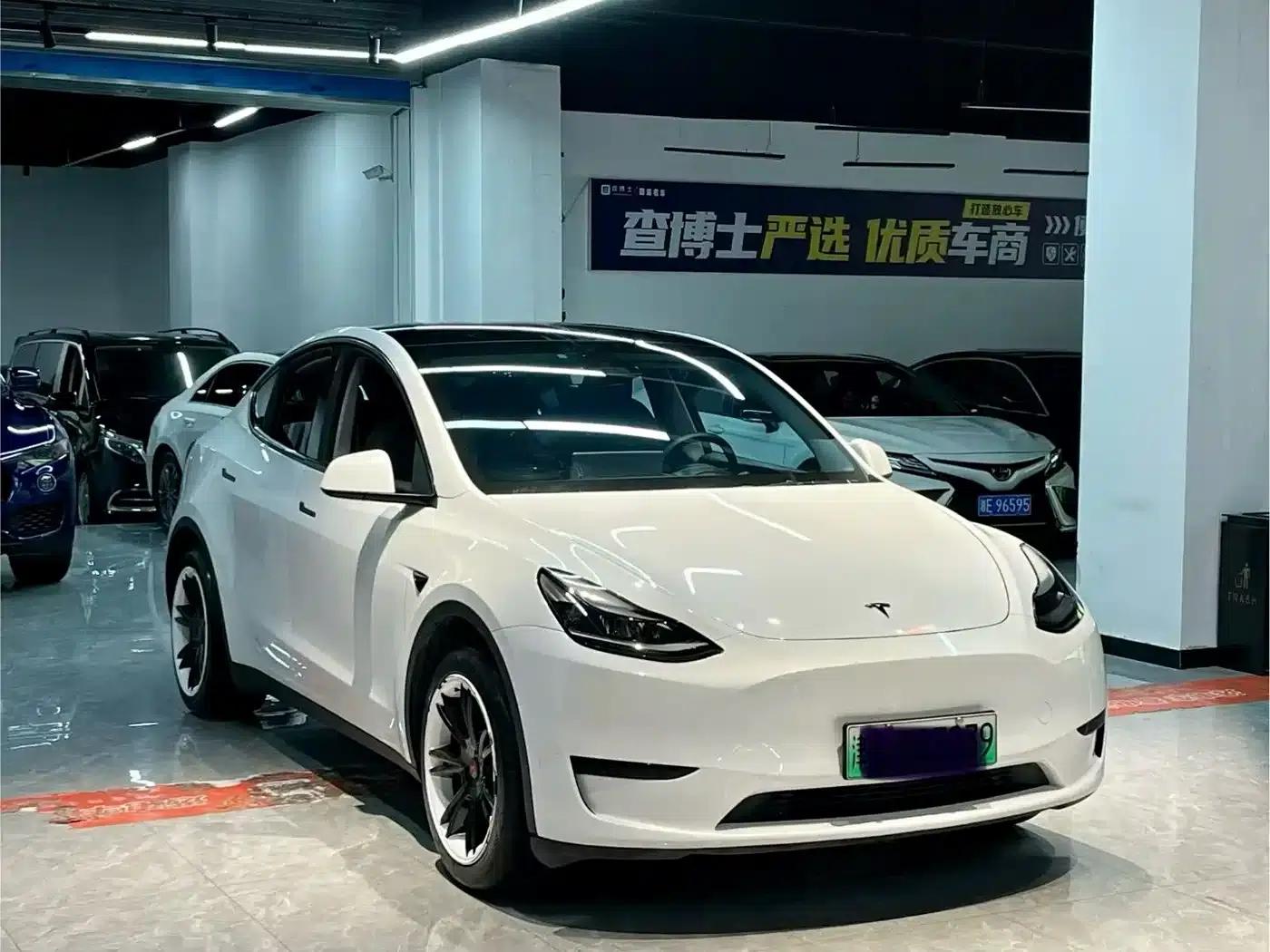Model Y 2024 Rear-Wheel Drive — миниатюра 3