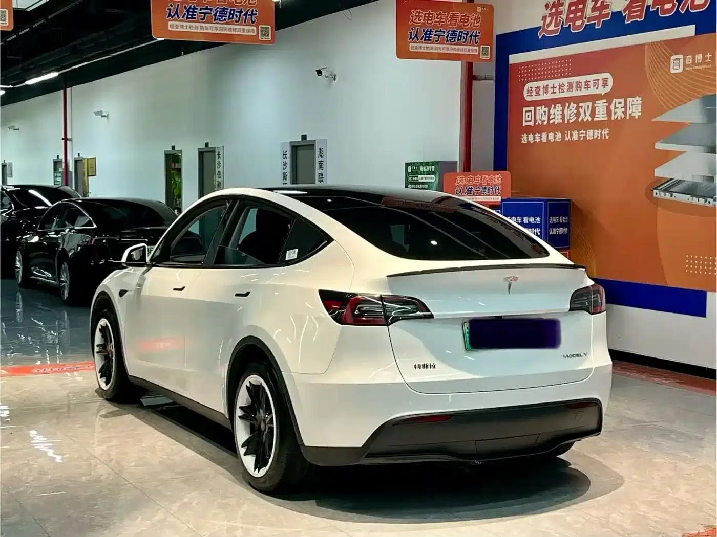 Model Y 2024 Rear-Wheel Drive — миниатюра 9