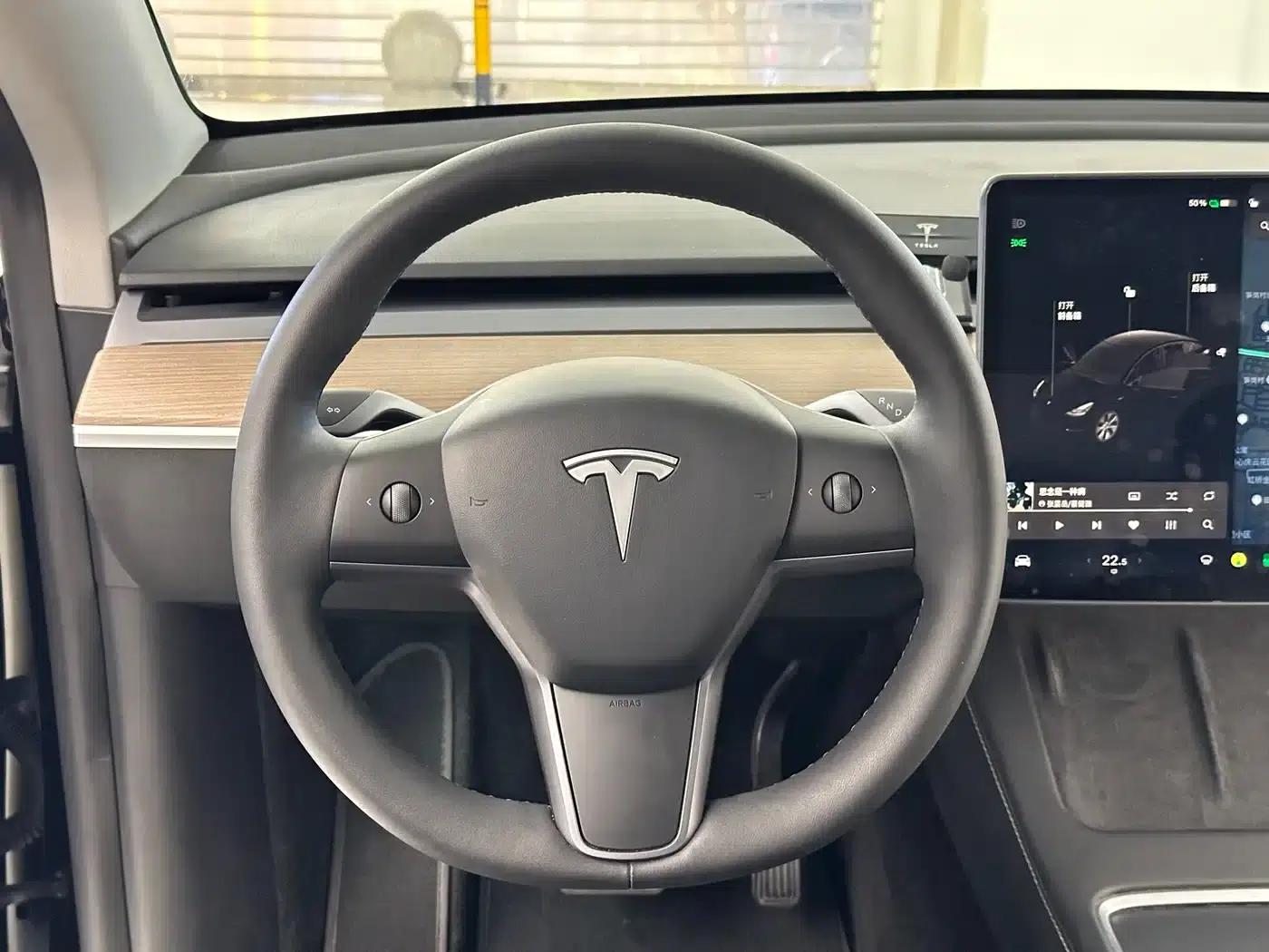 Model Y 2022 Facelift Rear-Wheel Drive Version — миниатюра 12
