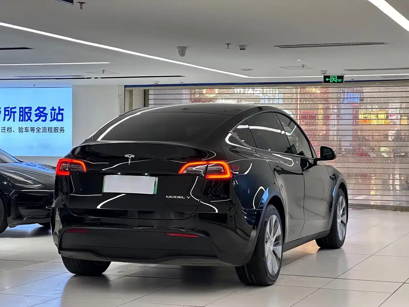 Model Y 2022 Facelift Rear-Wheel Drive Version — миниатюра 4