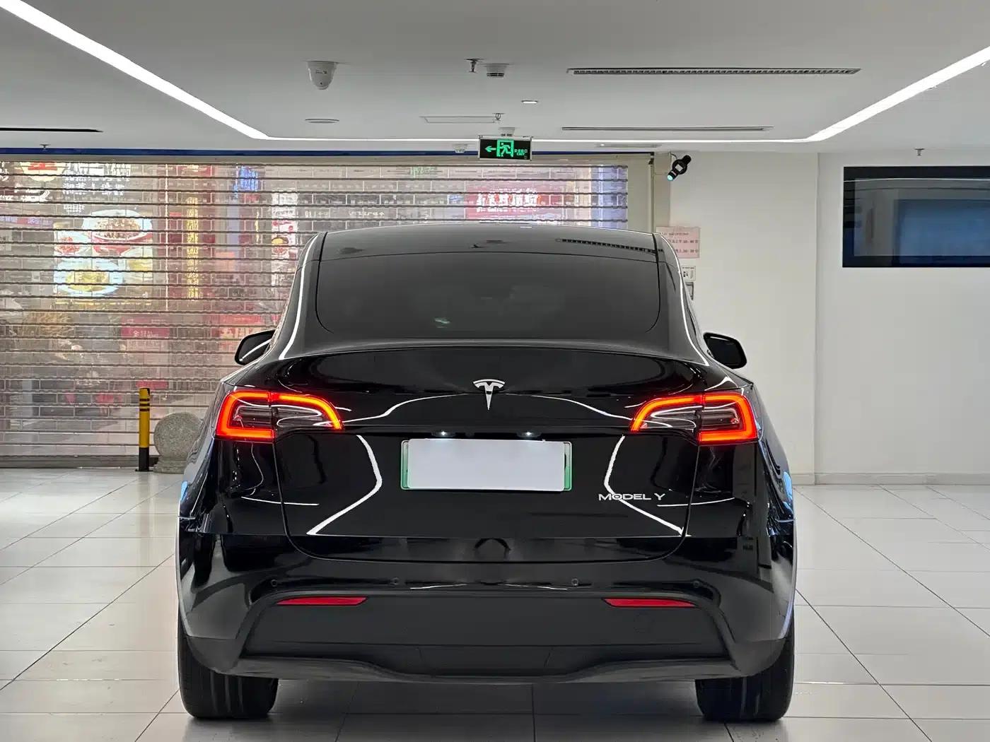 Model Y 2022 Facelift Rear-Wheel Drive Version — миниатюра 5