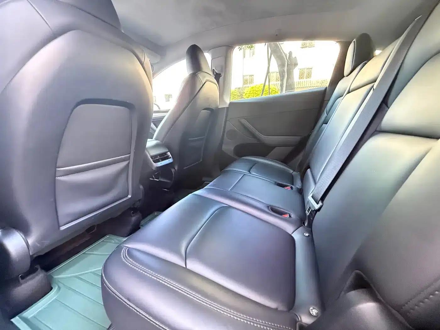 Model Y 2023 Rear-Wheel Drive — миниатюра 9