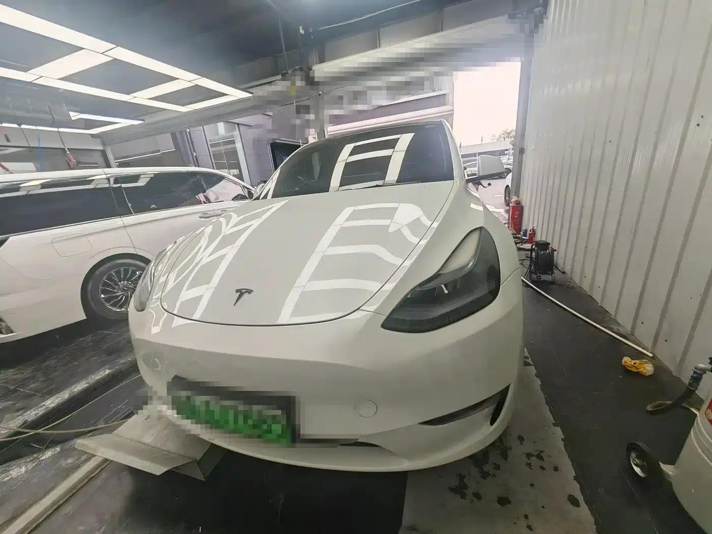 Model Y 2023 Rear-Wheel Drive — миниатюра 3