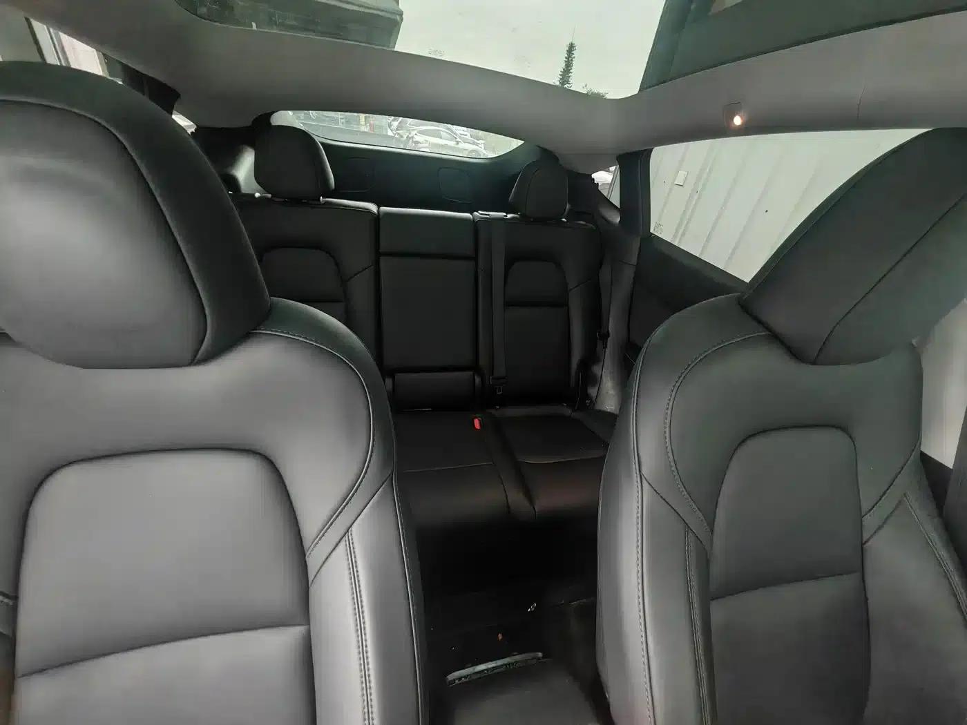 Model Y 2023 Rear-Wheel Drive — миниатюра 9