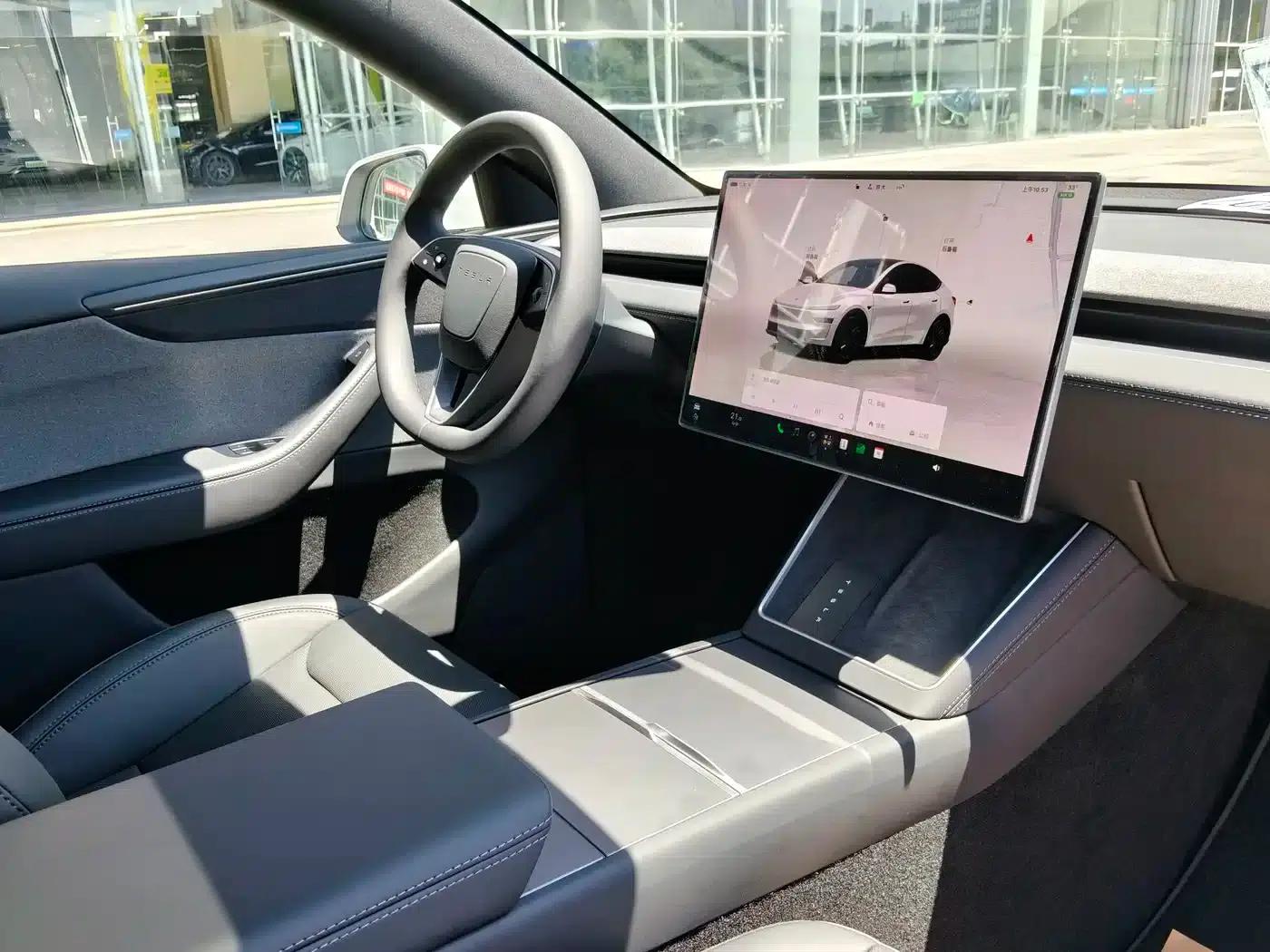 Model Y 2026 Rear-Wheel Drive — миниатюра 18