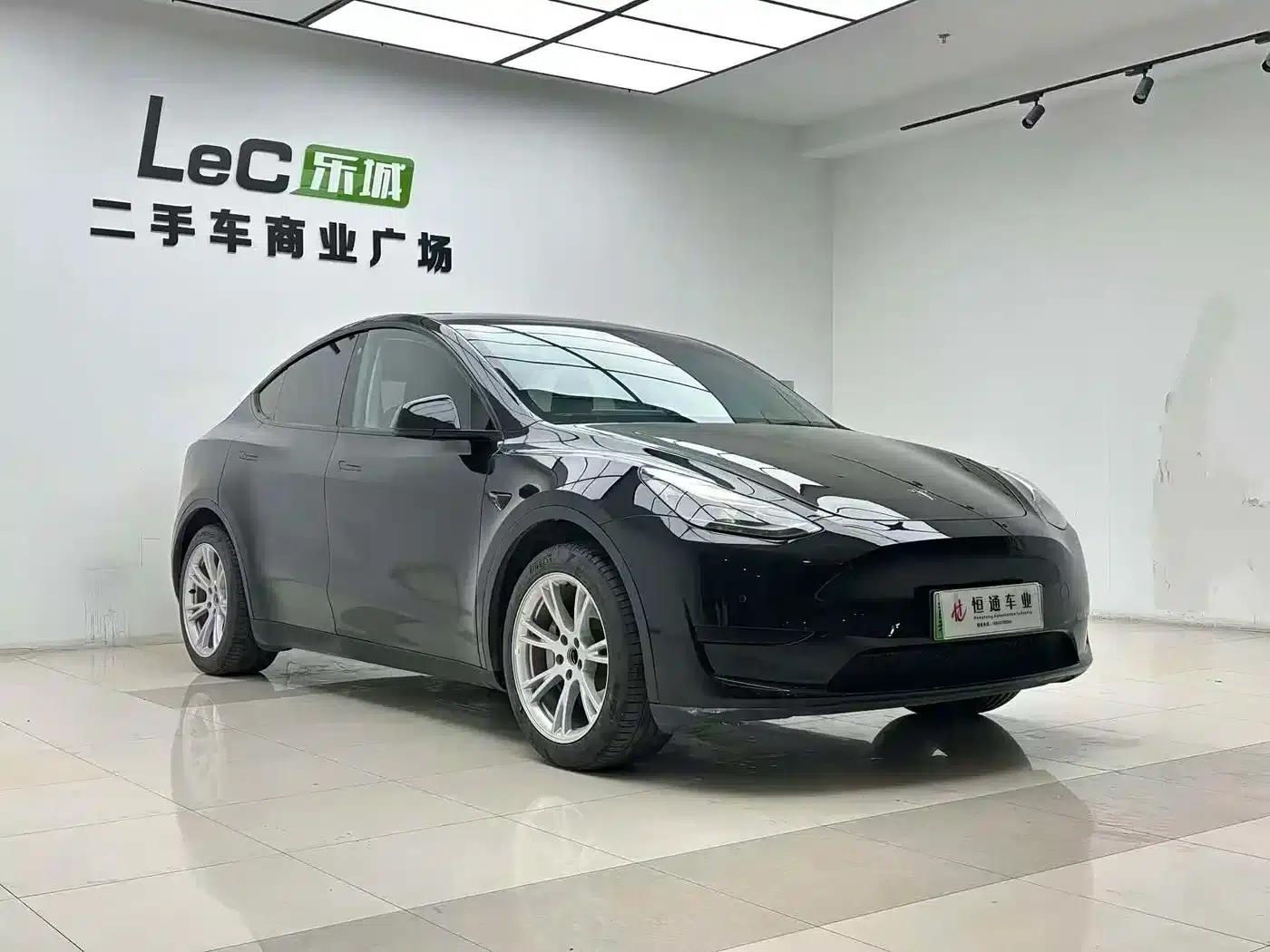 Model Y 2023 Rear-Wheel Drive — миниатюра 3