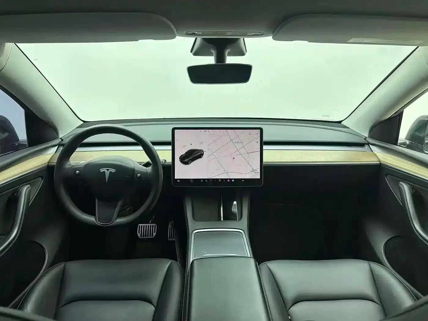 Model Y 2023 Rear-Wheel Drive — миниатюра 9