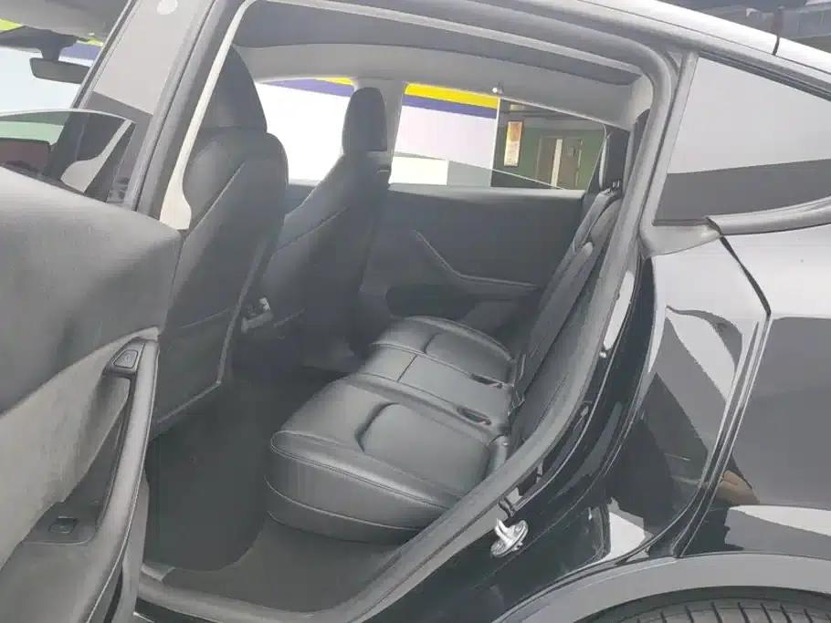Model Y 2022 Facelift Rear-Wheel Drive Version — миниатюра 11