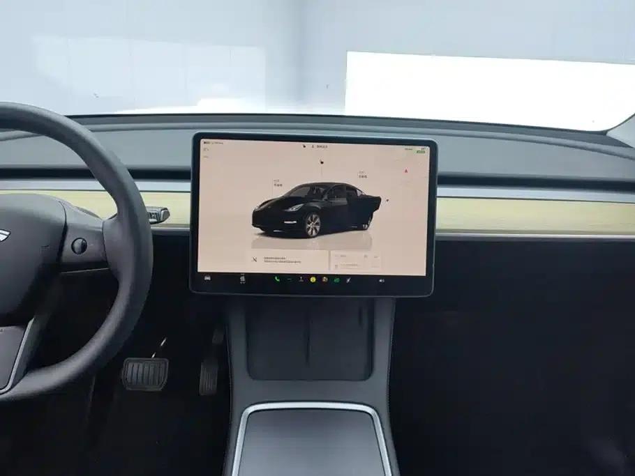 Model Y 2022 Facelift Rear-Wheel Drive Version — миниатюра 13