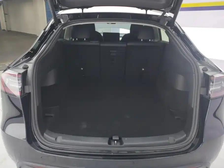 Model Y 2022 Facelift Rear-Wheel Drive Version — миниатюра 4
