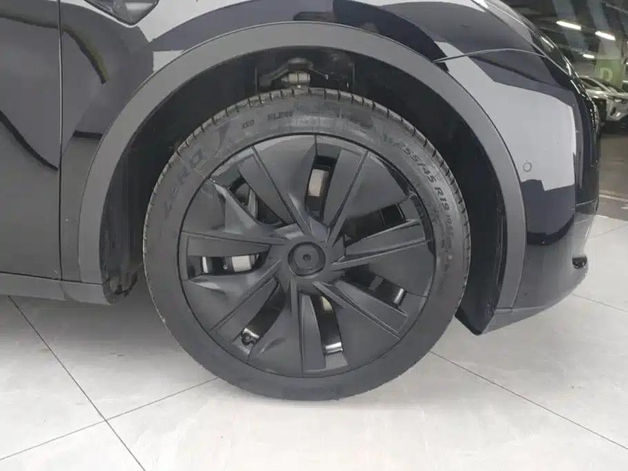 Model Y 2022 Facelift Rear-Wheel Drive Version — миниатюра 6