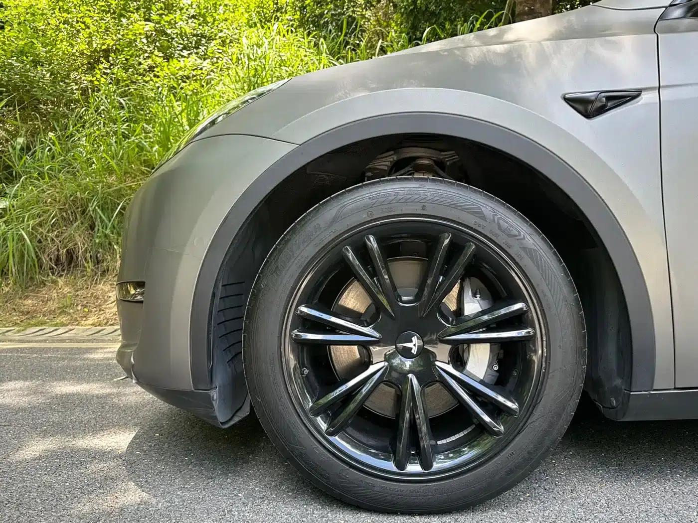 Model Y 2023 Rear-Wheel Drive — миниатюра 11