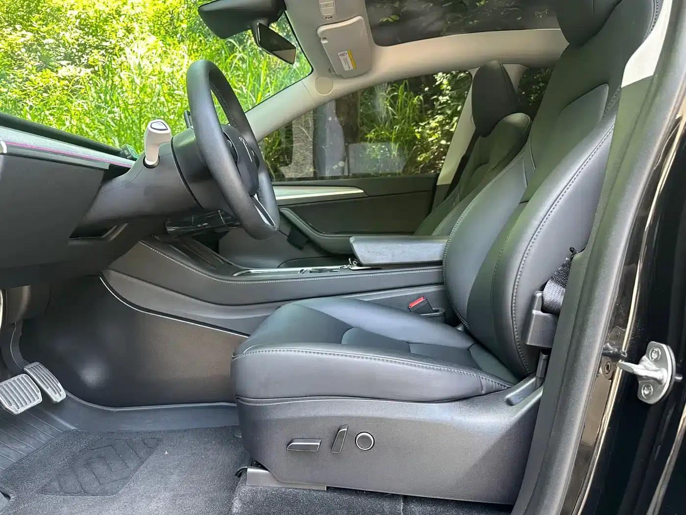 Model Y 2023 Rear-Wheel Drive — миниатюра 4