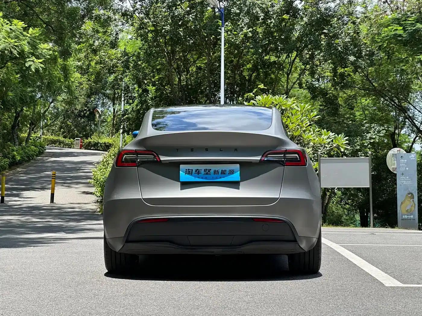 Model Y 2023 Rear-Wheel Drive — миниатюра 8
