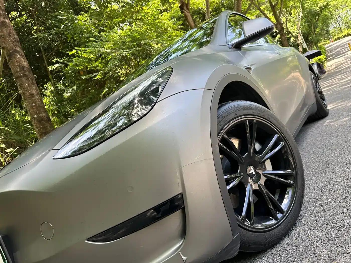Model Y 2023 Rear-Wheel Drive — миниатюра 9
