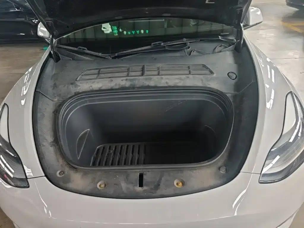 Model Y 2021 Standard Range Rear-Wheel Drive — миниатюра 20