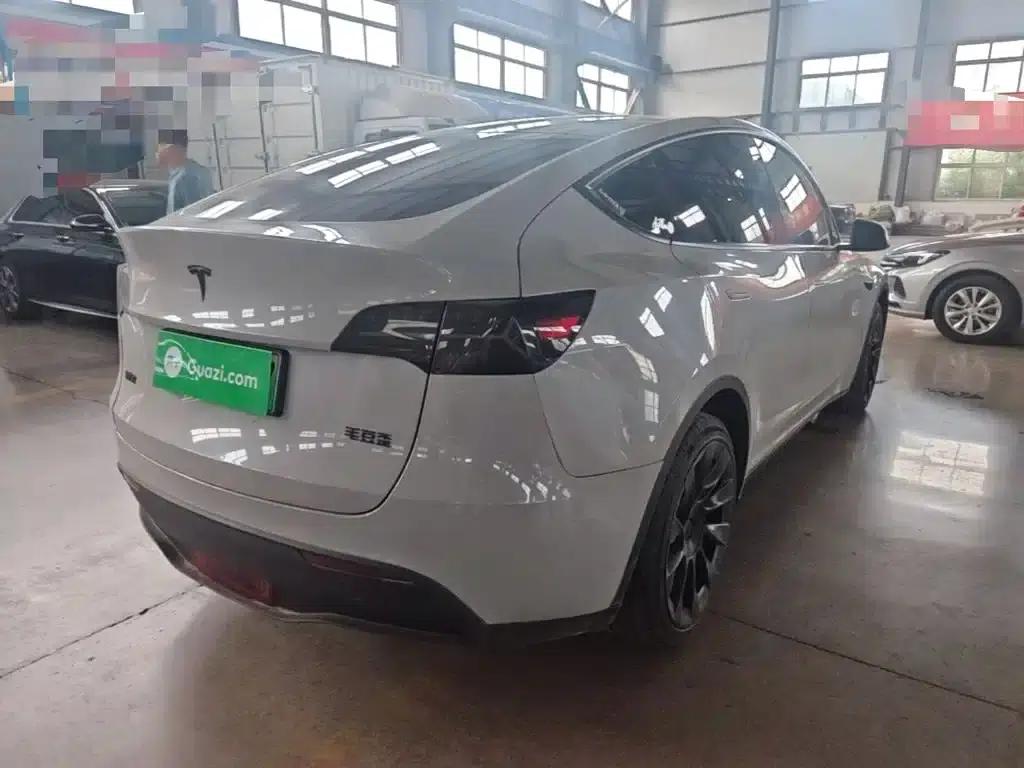 Model Y 2021 Standard Range Rear-Wheel Drive — миниатюра 7