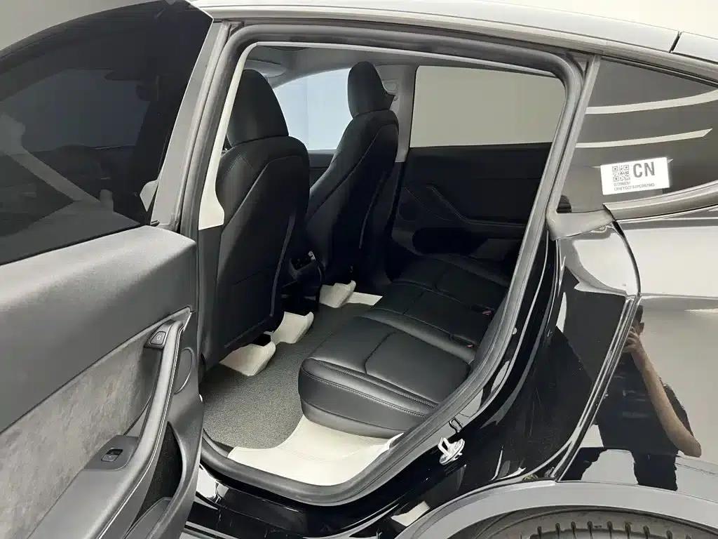 Model Y 2022 Facelift Rear-Wheel Drive Version — миниатюра 13