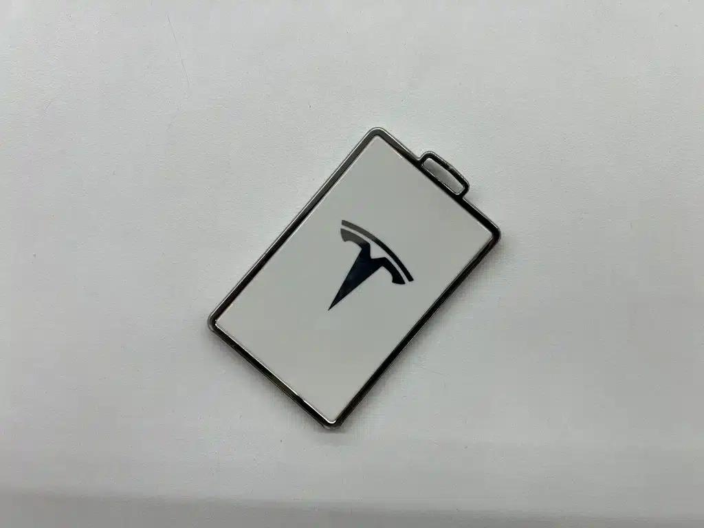 Model Y 2022 Facelift Rear-Wheel Drive Version — миниатюра 7