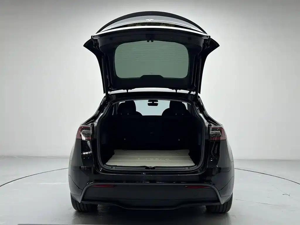 Model Y 2022 Facelift Rear-Wheel Drive Version — миниатюра 10