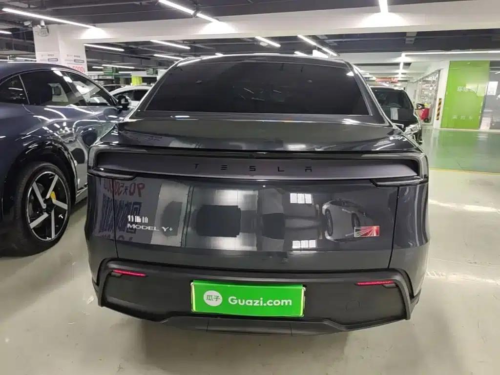 Model Y 2025 Long Range All-Wheel Drive First Edition — миниатюра 6