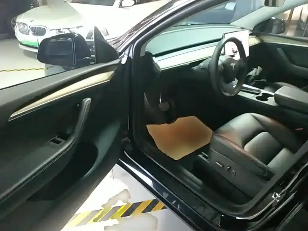 Model Y 2022 Facelift Rear-Wheel Drive Version — миниатюра 16