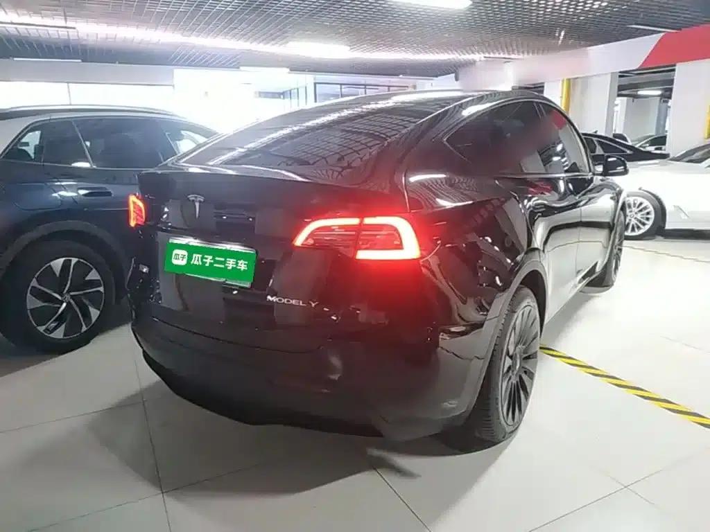 Model Y 2022 Facelift Rear-Wheel Drive Version — миниатюра 7