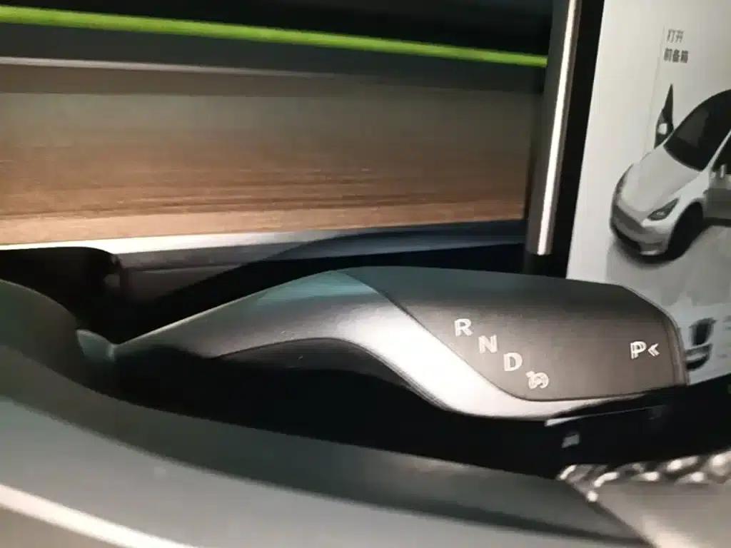 Model Y 2022 Rear-Wheel Drive — миниатюра 14