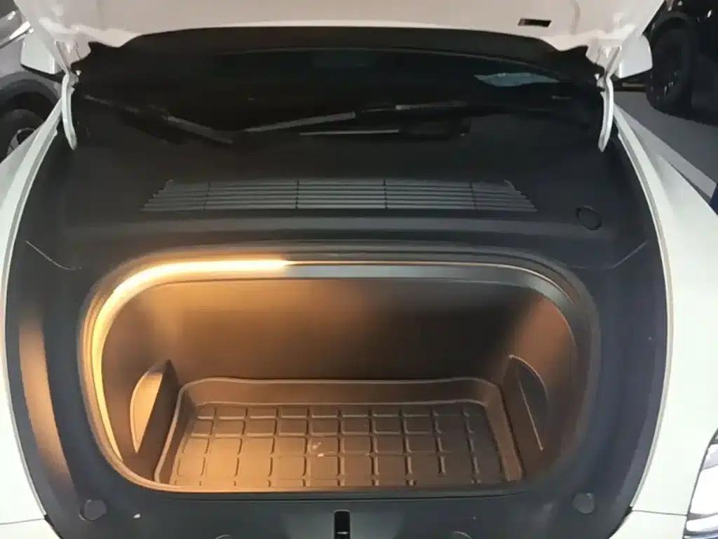 Model Y 2022 Rear-Wheel Drive — миниатюра 20