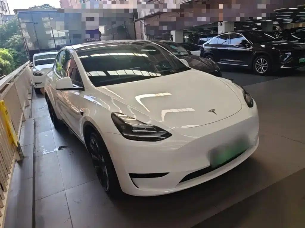 Model Y 2022 Facelift Rear-Wheel Drive Version — миниатюра 4