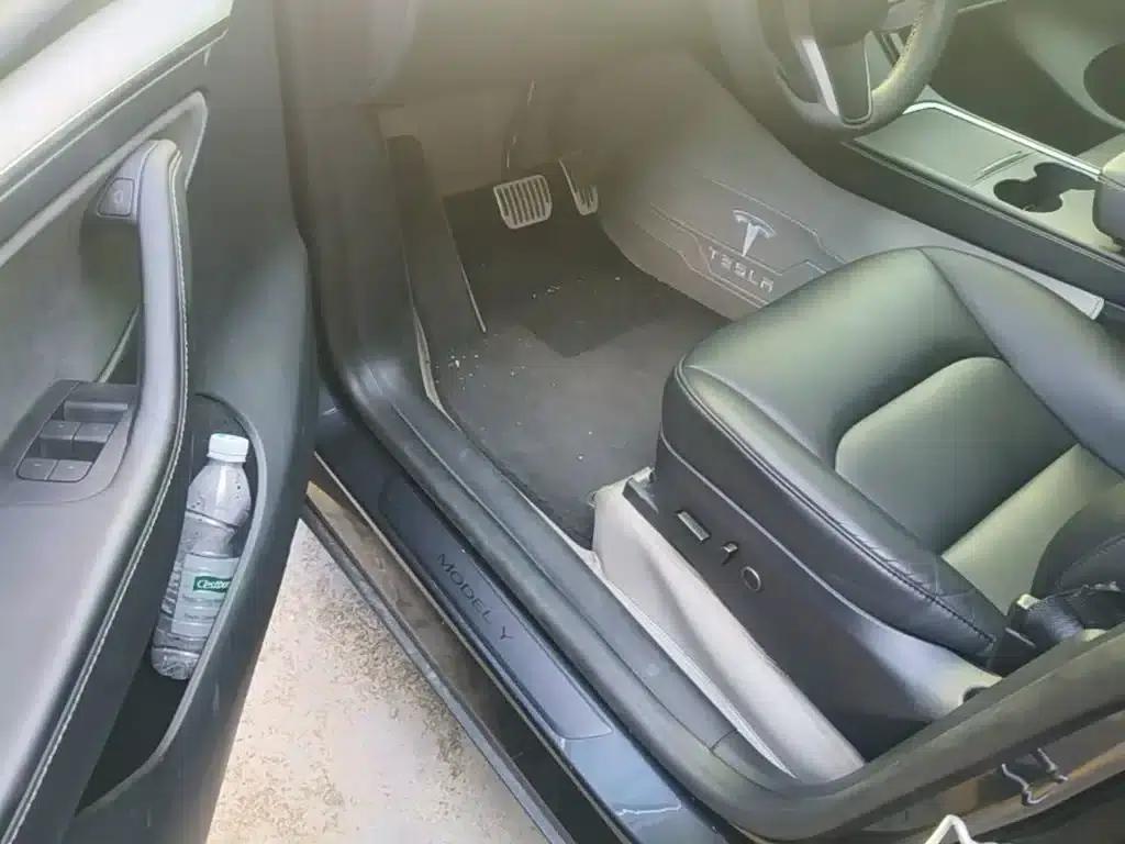 Model Y 2024 Long Range All-Wheel Drive — миниатюра 16