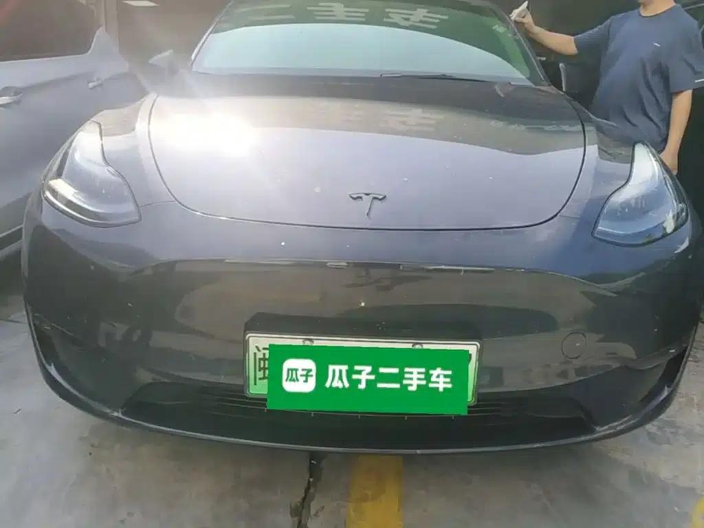 Model Y 2024 Long Range All-Wheel Drive — миниатюра 3