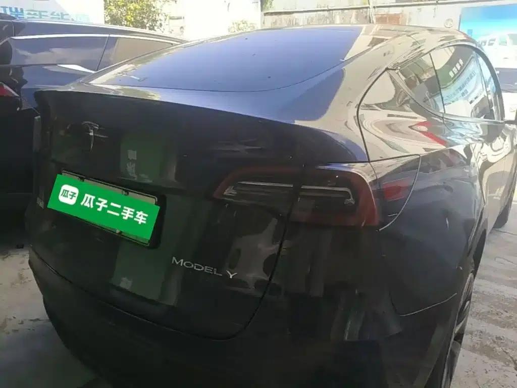 Model Y 2024 Long Range All-Wheel Drive — миниатюра 7