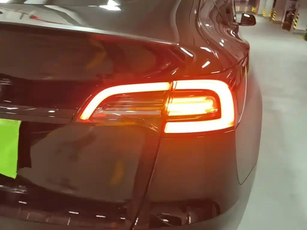 Model Y 2022 Performance All-Wheel Drive — миниатюра 8