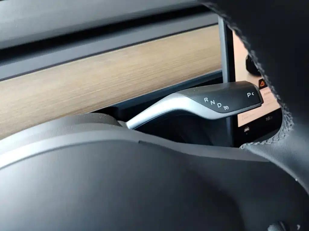 Model Y 2022 Rear-Wheel Drive — миниатюра 14