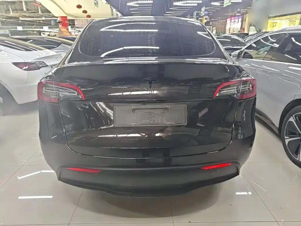 Model Y 2024 Rear-Wheel Drive — миниатюра 6