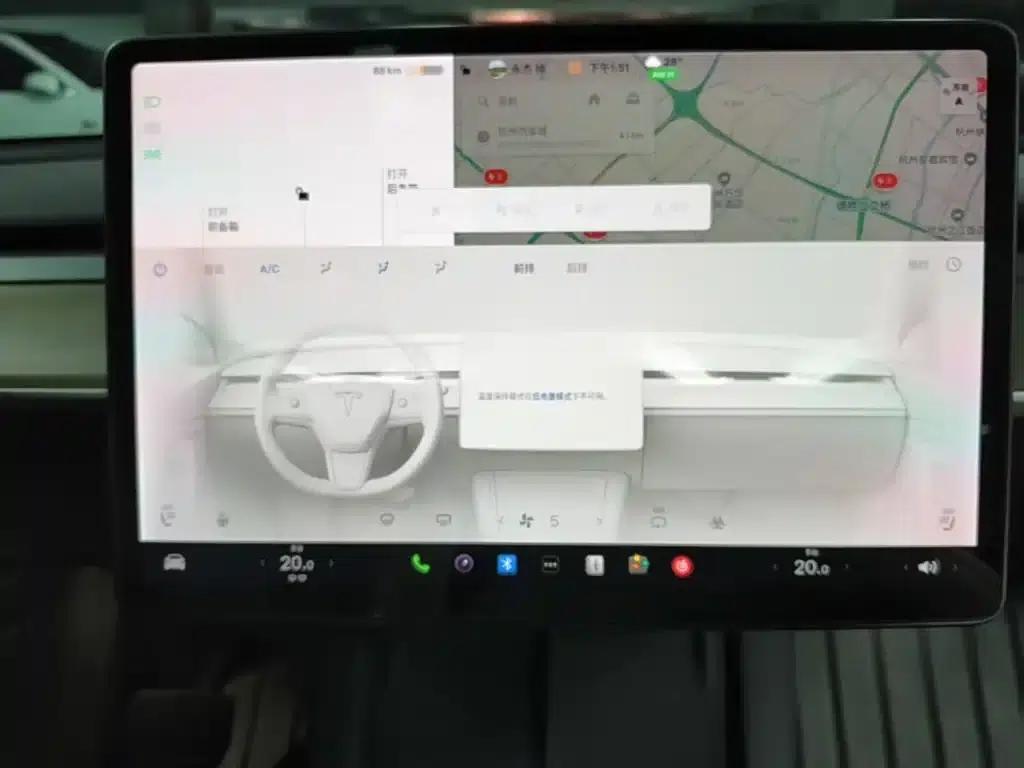 Model Y 2021 Long Range All-Wheel Drive — миниатюра 13
