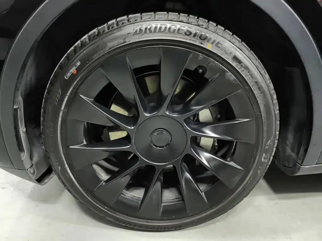 Model Y 2021 Long Range All-Wheel Drive — миниатюра 23