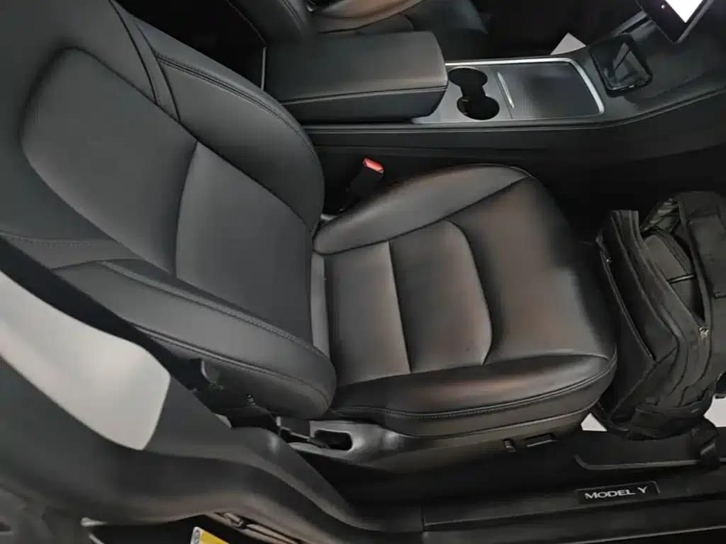Model Y 2023 Performance All-Wheel Drive — миниатюра 25