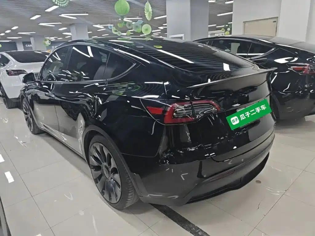 Model Y 2023 Performance All-Wheel Drive — миниатюра 5
